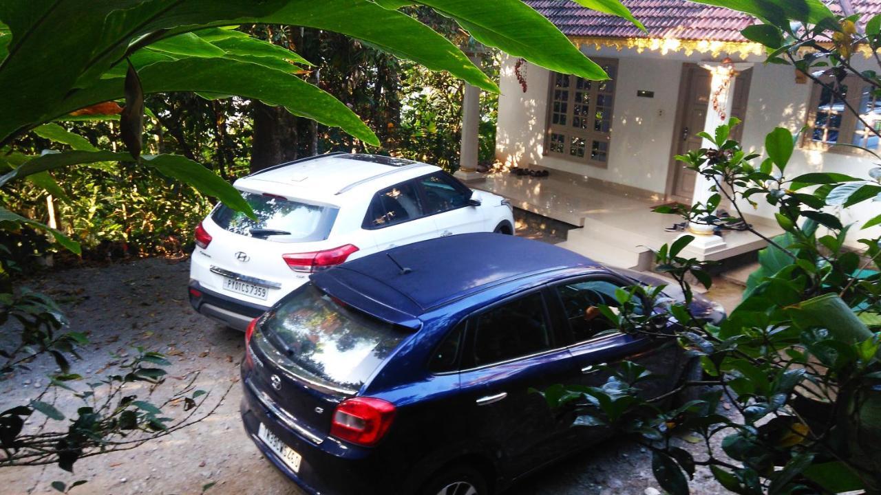 Leeland Munnar Acomodação com café da manhã Exterior foto